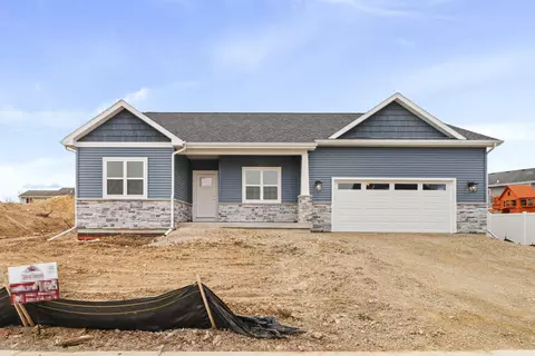 210 Michelle Ln, Cottage Grove, WI 53527