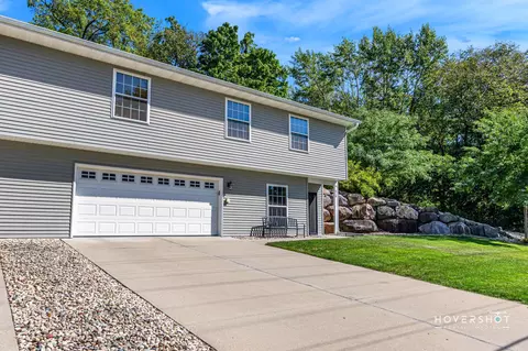 519 Vine St, Baraboo, WI 53913