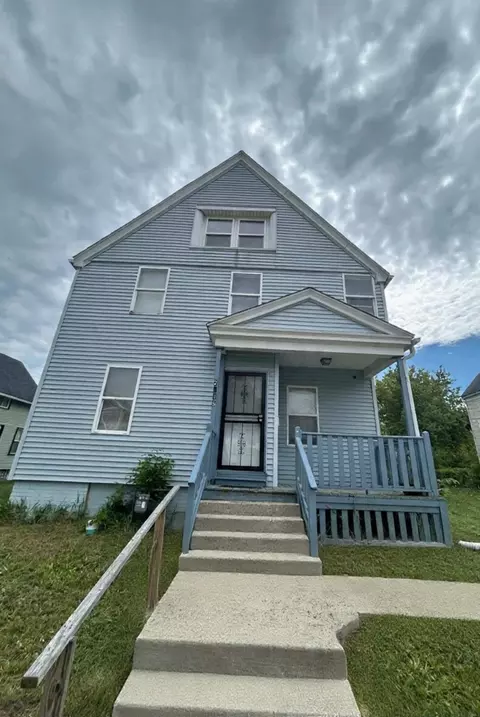 2148 N 29th St, Milwaukee, WI 53208