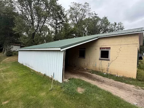 28766 State Hwy 60 Rd, Lone Rock, WI 53556