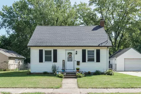 1239 Putnam Ave, Janesville, WI 53546