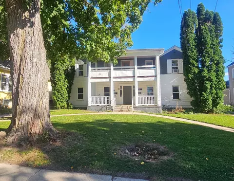 321 N Lincoln Ave, Beaver Dam, WI 53916