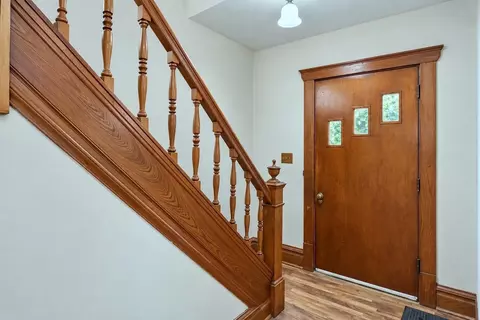 Entry Way - 756 8th St, Beloit, WI 53511 photo 2 of 3