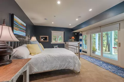 Bedroom - 6279 Eagle Point Ln, Rhinelander, WI 54501 photo 3 of 4