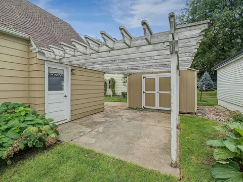 Exterior - 2425 7th St, Monroe, WI 53566 photo 6 of 10