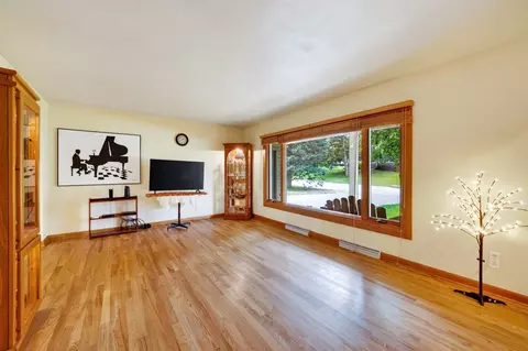 500 Riverside Dr, Waterloo, WI 53594 photo 13
