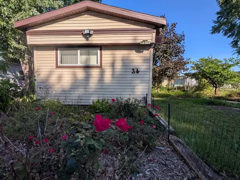 38005 Hwy 18 St, Prairie Du Chien, WI 53821