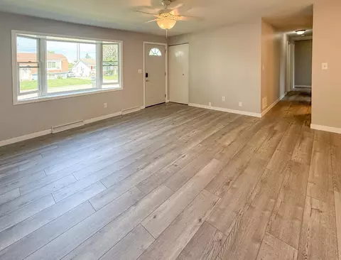 1235 E Sylvan Ave, Appleton, WI 54915 photo 4