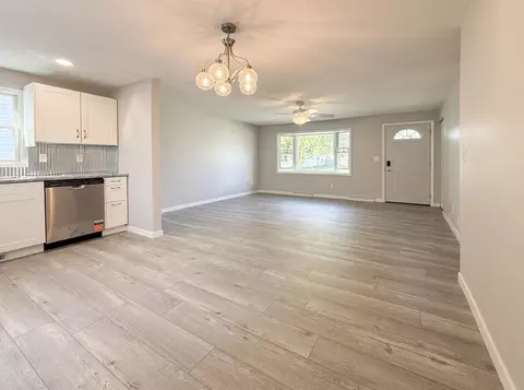 1235 E Sylvan Ave, Appleton, WI 54915 photo 7