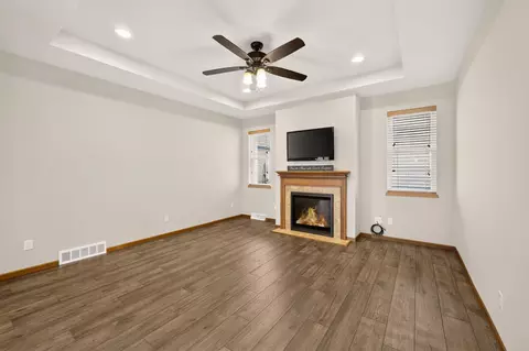 Living - 432 Pluto St, Madison, WI 53718 photo 4 of 7