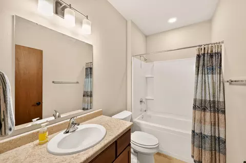Bath - 432 Pluto St, Madison, WI 53718 photo 3 of 3