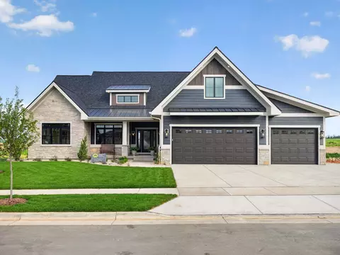 1105 Kyron Dr, Waunakee, WI 53597
