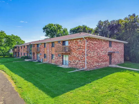 3200 Indiana St, Racine, WI 53405