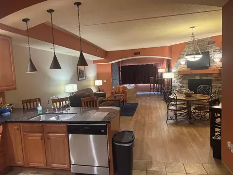 2411 River Rd #2318, Wisconsin Dells, WI 53965