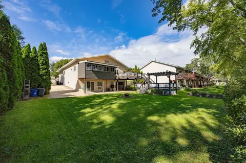 Exterior - 1509 Hackett St, Beloit, WI 53511 photo 11 of 18