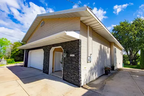 Exterior - 1509 Hackett St, Beloit, WI 53511 photo 18 of 18