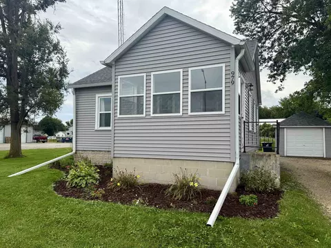 979 W Main St, Waupun, WI 53963