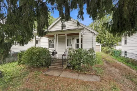 2682 South Ct, Madison, WI 53704