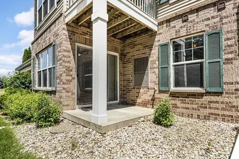 Exterior - 6833 Parkside Cir, Deforest, WI 53532 photo 6 of 9