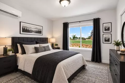 Bedroom - 4910 Innovation Dr #105, Deforest, WI 53532 photo 5 of 5