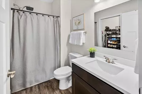 Bath - 4910 Innovation Dr #105, Deforest, WI 53532 photo 1 of 2