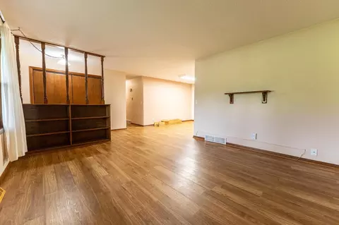 Living - 812 Eggleson St, Tomah, WI 54660 photo 2 of 4