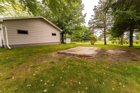 Exterior - 812 Eggleson St, Tomah, WI 54660 photo 3 of 11