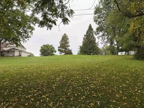 533 N Main St, Fall River, WI 53932 photo 21