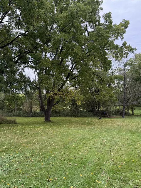 533 N Main St, Fall River, WI 53932 photo 14