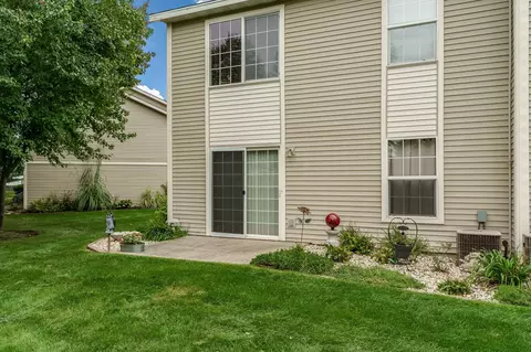 Exterior - 2307 Turnberry Ct, Beloit, WI 53511 photo 5 of 5