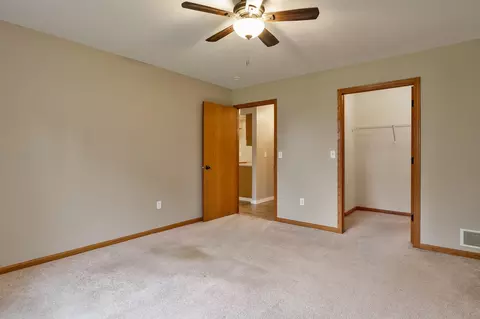 Bedroom - 2307 Turnberry Ct, Beloit, WI 53511 photo 5 of 5