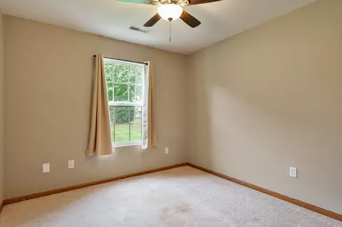 Bedroom - 2307 Turnberry Ct, Beloit, WI 53511 photo 1 of 5