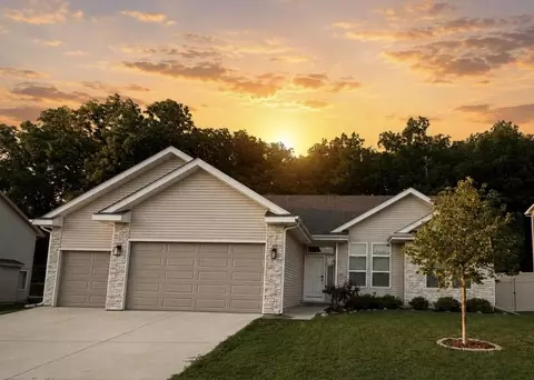 116 Valle Tell Dr, New Glarus, WI 53574