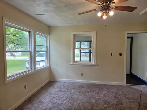 Living - 234 E South Ave, Beloit, WI 53511 photo 1 of 1