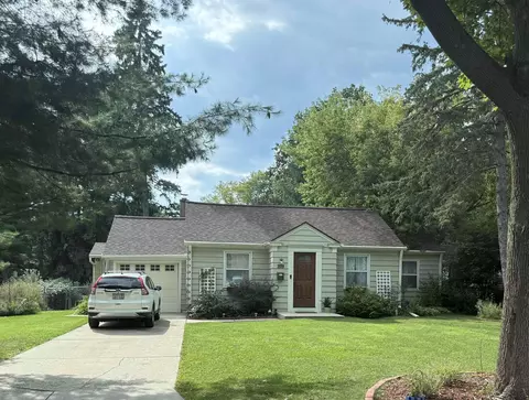 228 Alden Dr, Madison, WI 53705