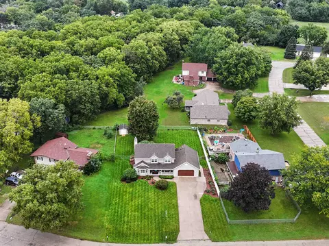 View/Area - 711 E Azalea Ter, Beloit, WI 53511 photo 3 of 4