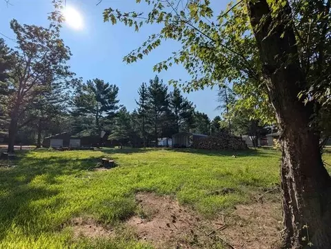 2103 Maple St, Friendship, WI 53934