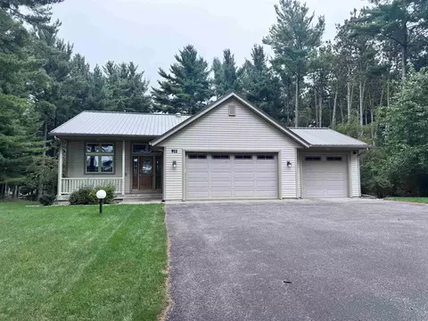 911 Saddle Rdg, Portage, WI 53901