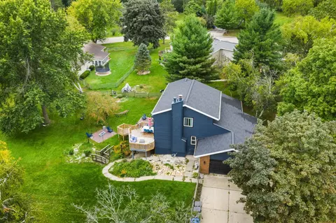 1074 Tinkham Trl, Baraboo, WI 53913