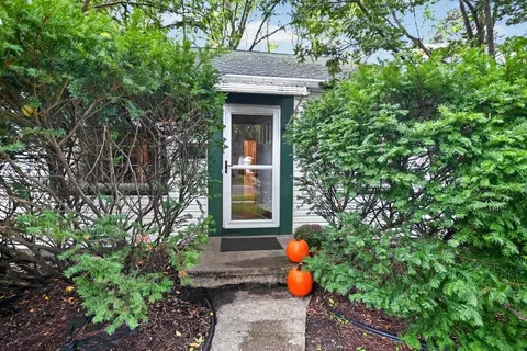 4125 Winnemac Ave, Madison, WI 53711