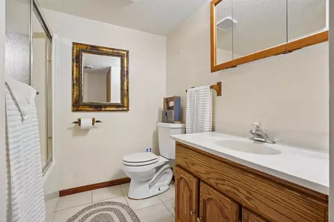 Bath - 211 Eagle Dr, Mcgregor, IA 52157 photo 4 of 4