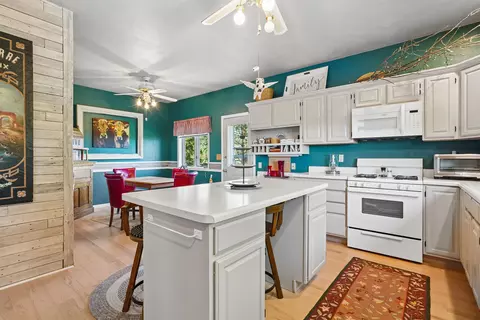 Kitchen - 211 Eagle Dr, Mcgregor, IA 52157 photo 2 of 3