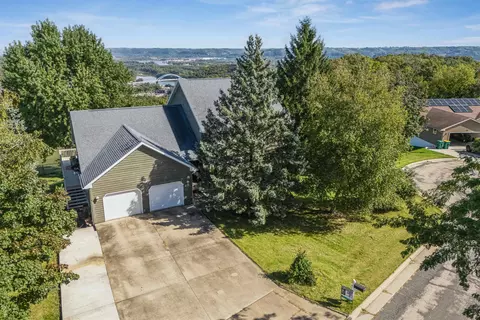 View/Area - 211 Eagle Dr, Mcgregor, IA 52157 photo 2 of 8