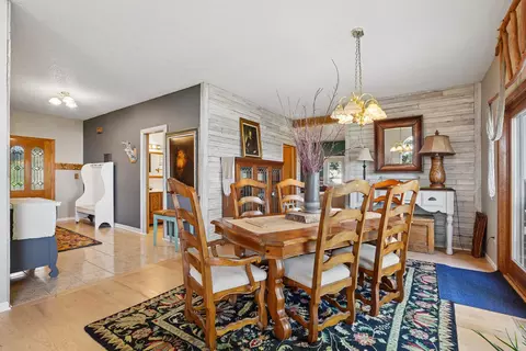 Dining - 211 Eagle Dr, Mcgregor, IA 52157 photo 2 of 3
