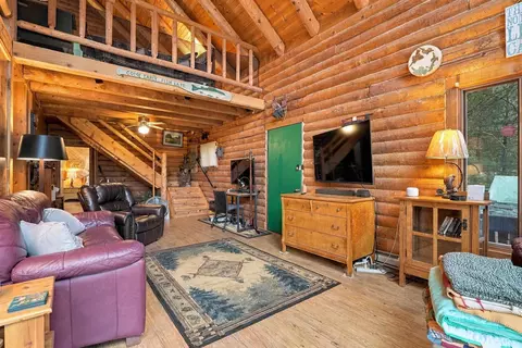 Living - 373 Fish Ct, Oxford, WI 53952 photo 2 of 4