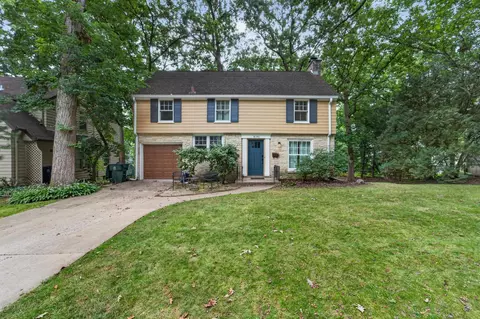 4145 Hiawatha Dr, Madison, WI 53711