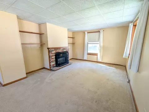 Living - 1173 Oak St, Plain, WI 53577 photo 5 of 6