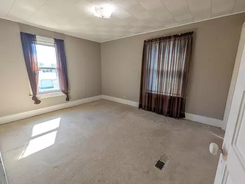 Bedroom - 1173 Oak St, Plain, WI 53577 photo 6 of 12
