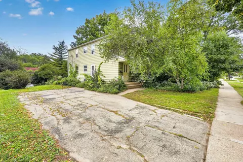 914 High St, Madison, WI 53715