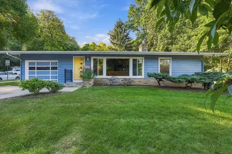 3303 Bluff St, Madison, WI 53705
